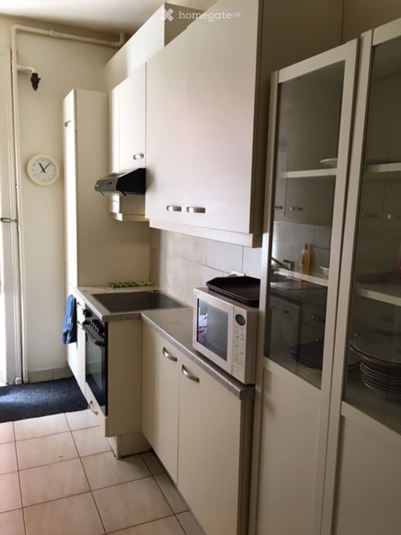 Chambre meublée en colocation - Hommes uniquement (3)