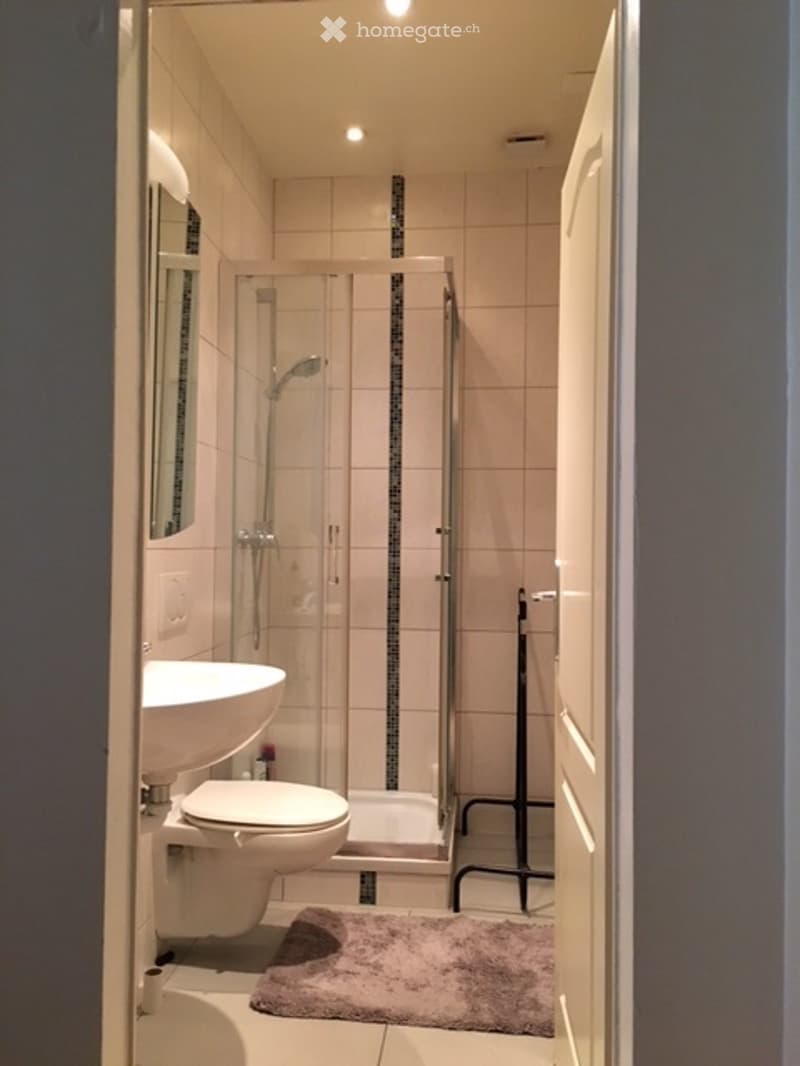 Chambre meublée en colocation - Hommes uniquement (2)