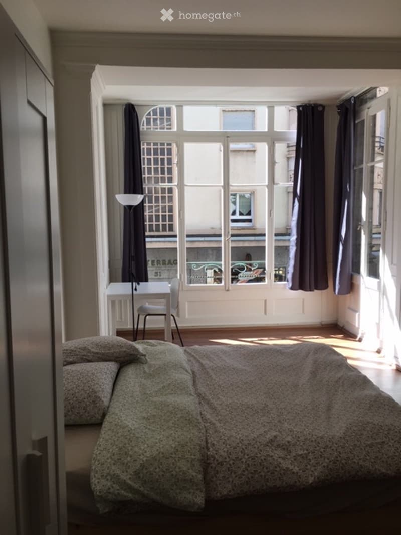 Chambre meublée en colocation - Hommes uniquement (1)