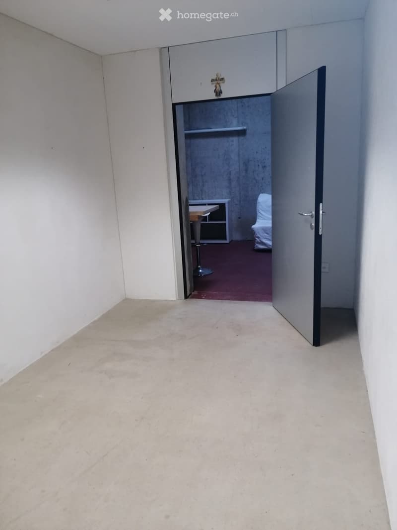 Comano, affitto locali magazzino-ufficio (5)