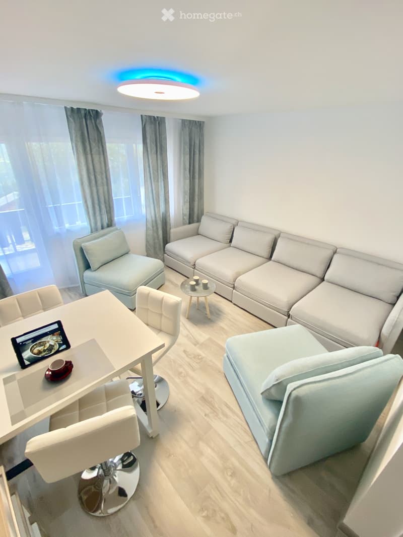 Super studio 1.5 pcs rénové, balcon, parking, Vue des Alpes (5)