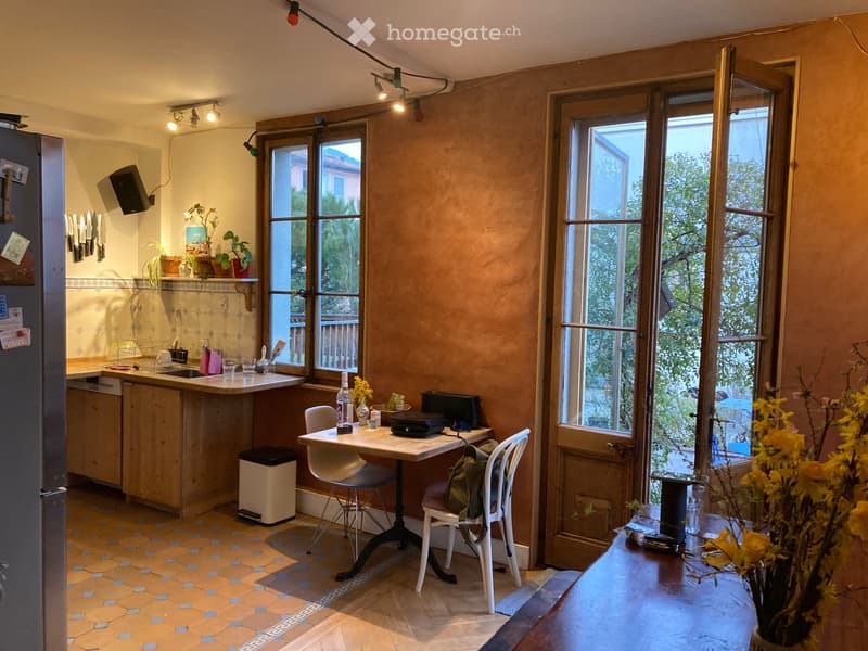 Chambre en sous-location à Vevey - mois de Septembre (2)