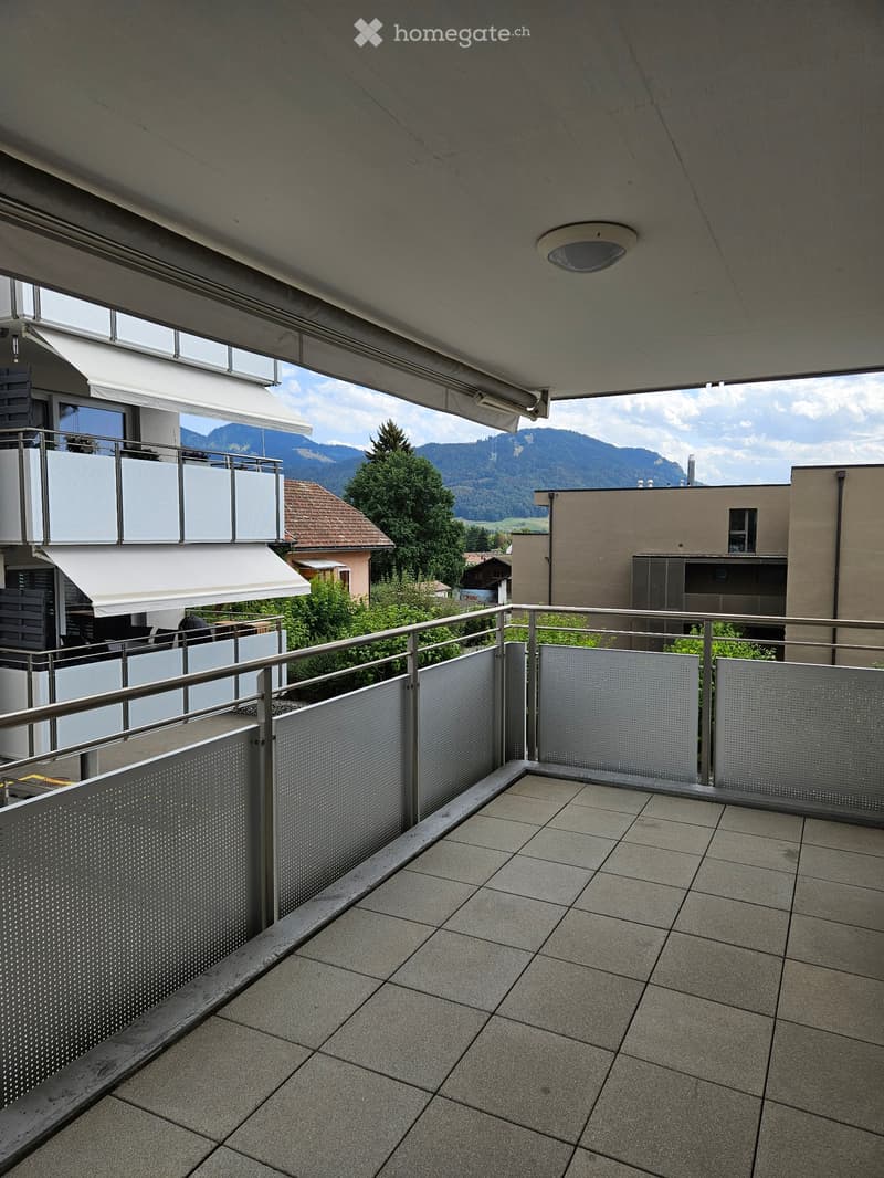 A Louer - Appartement 2,5 pièces Châtel-St-Denis centre (4)
