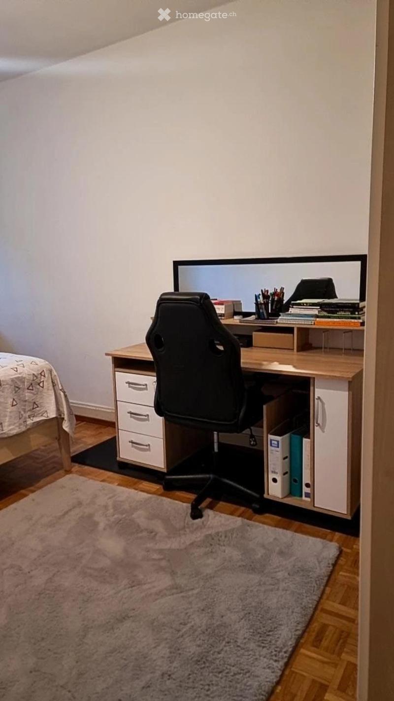 Excellente chambre a louer à Fribourg (3)