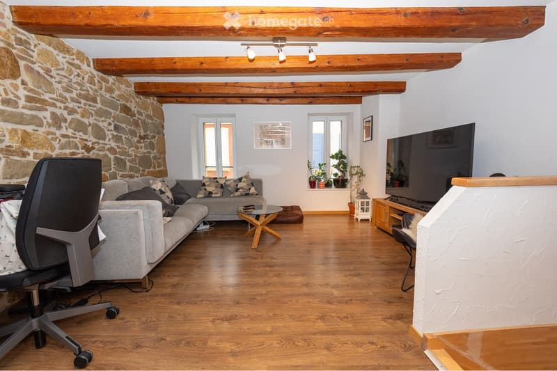 Triplex avec cachet centre ville - libre de suite (3)