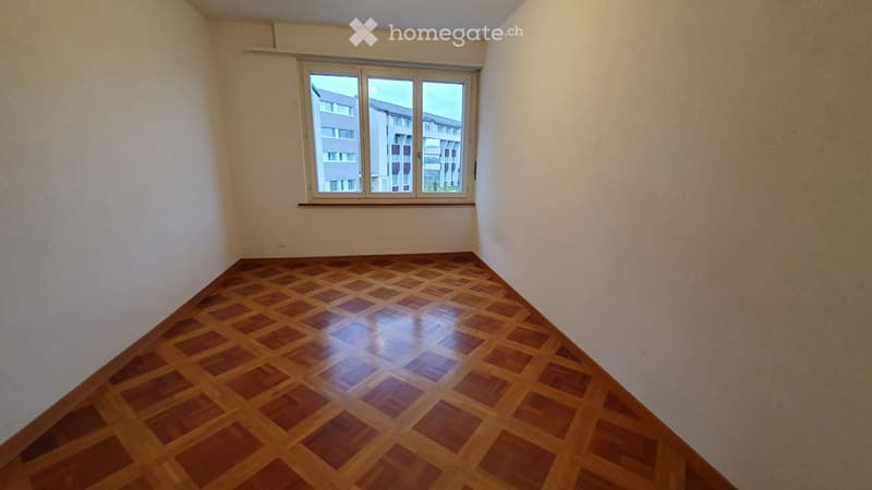 Jolie appartement lumineuse au avec vue sur les montagnes (4)
