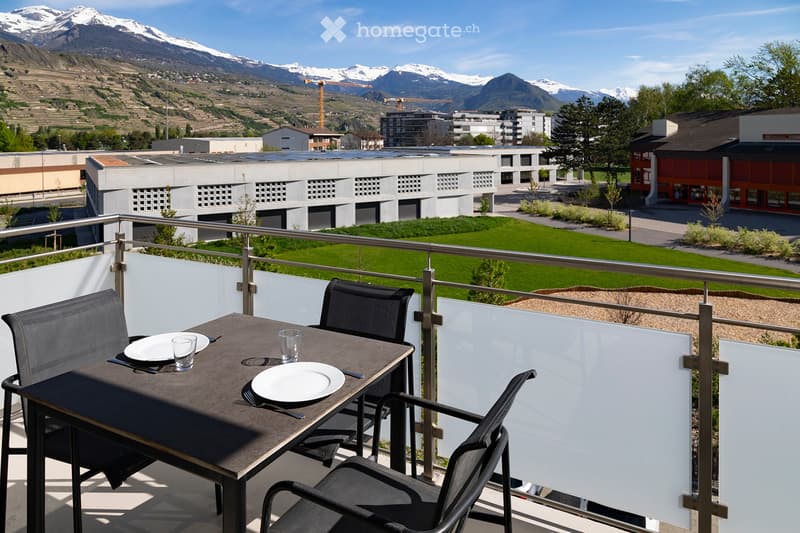 Sion / Studio entièrement meublé avec balcon (1)