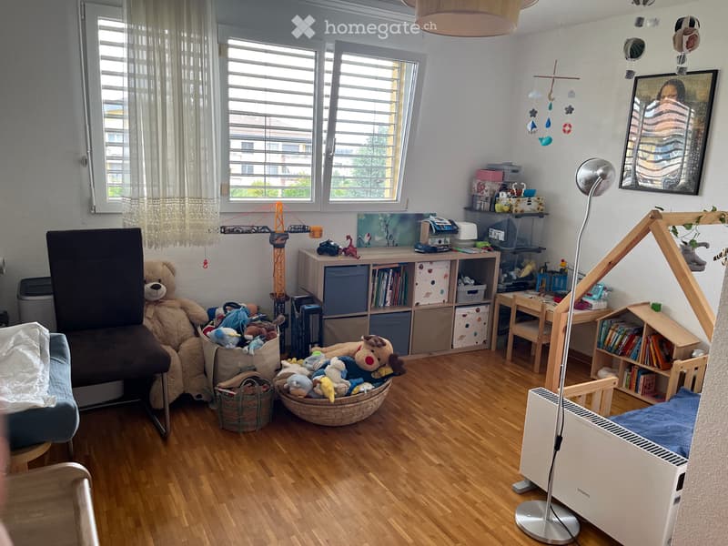 3.5 pièces dans quartier familial (3)