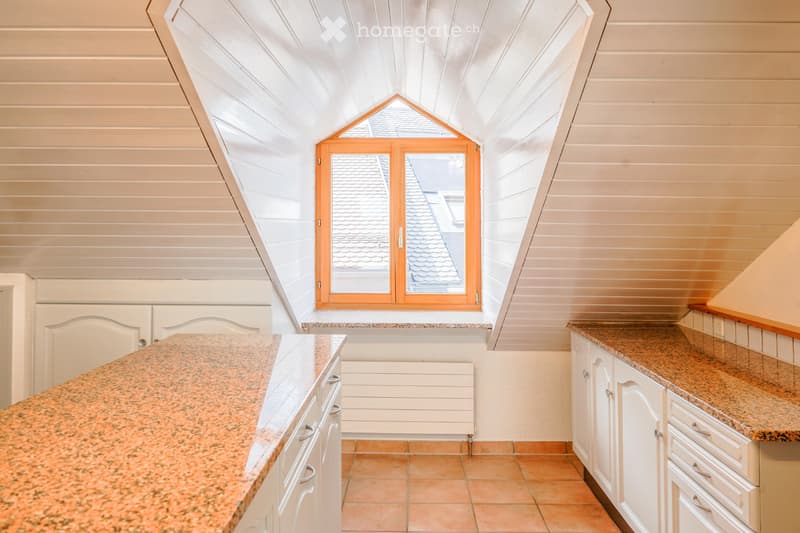 Bel appartement à louer dans maison villageoise à Yens (3)