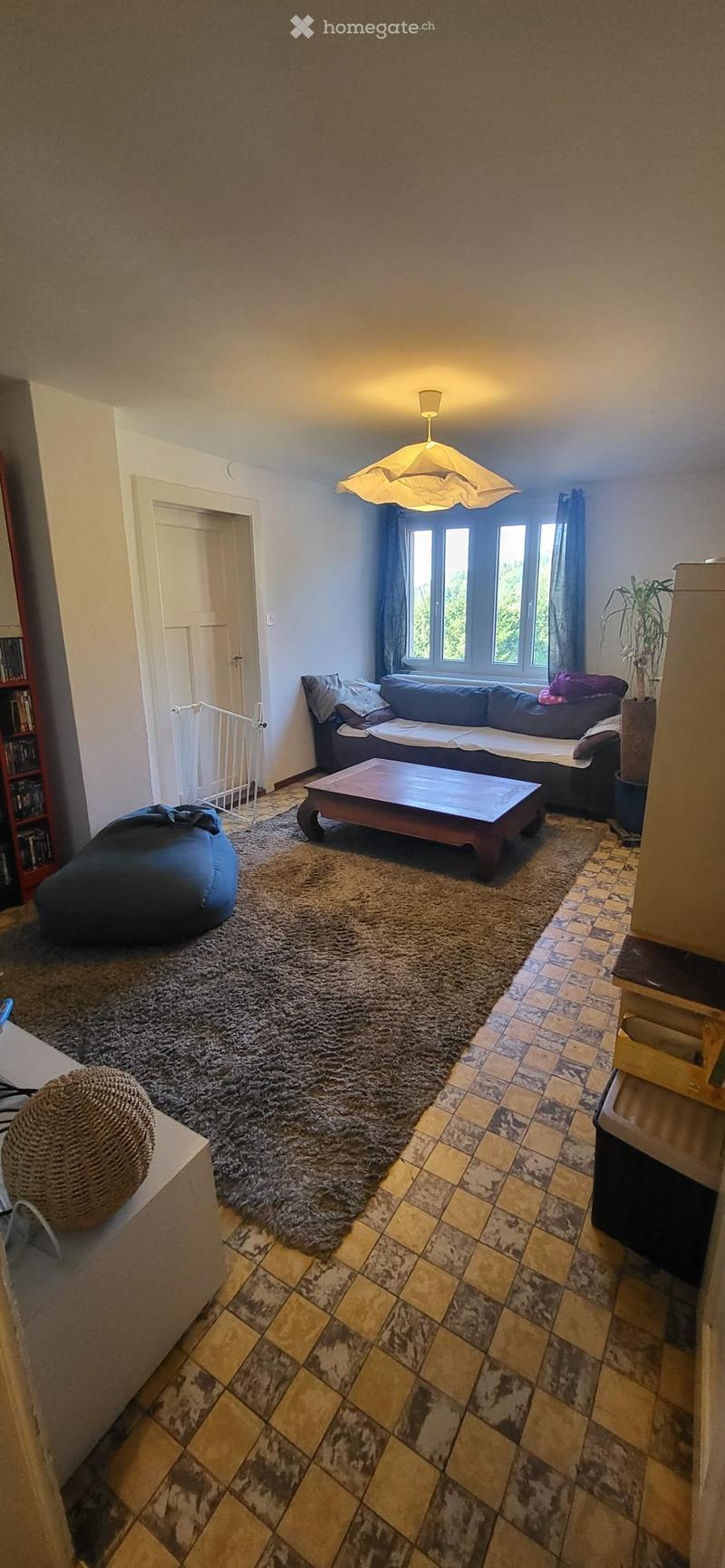 A louer, grande maison familiale en duplex. (5)