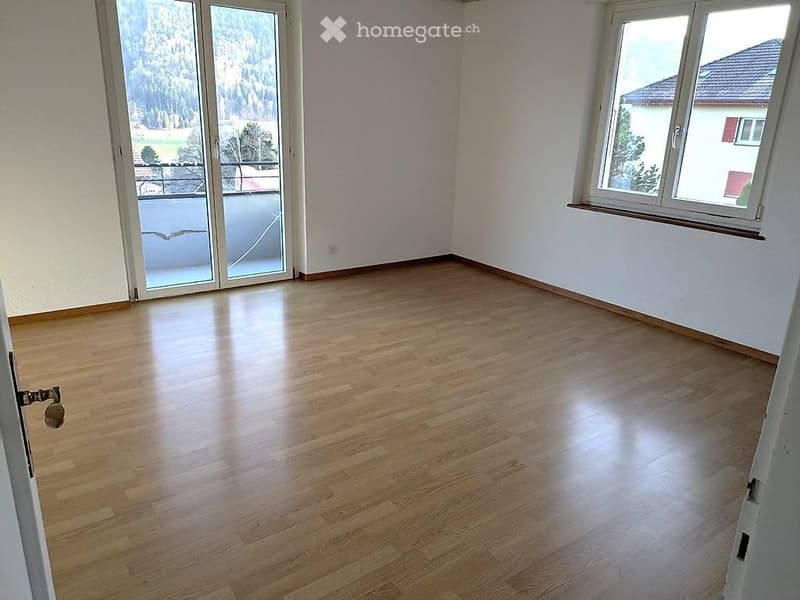 Saint-Imier - 3.5 pièces 70 m² avec balcon - CHF 990.- (3)