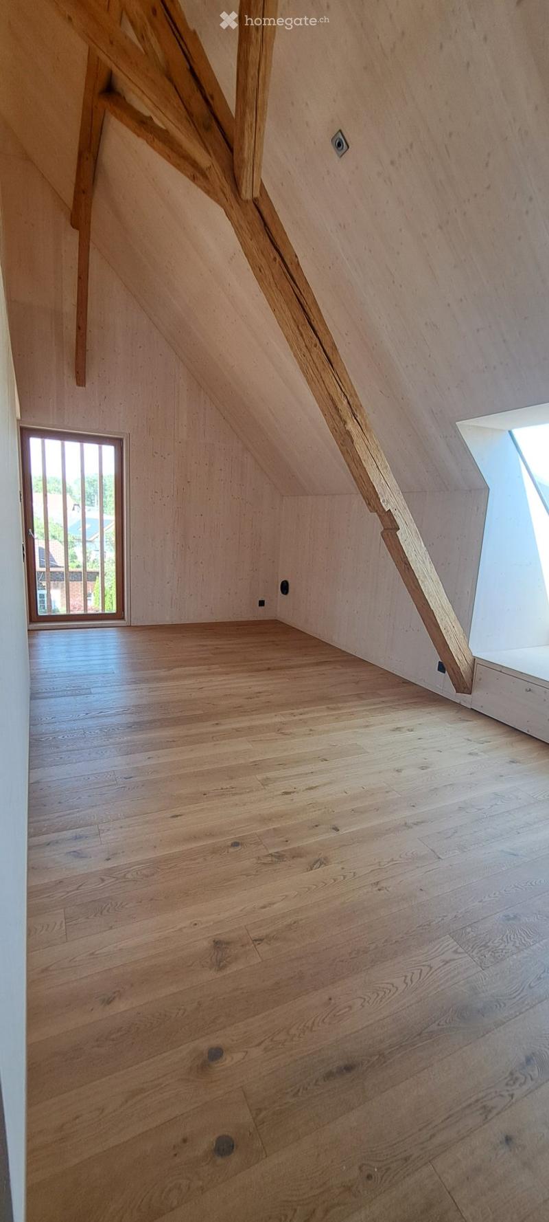 3.5-Zimmer-Wohnung mit grosser Galerie (2)