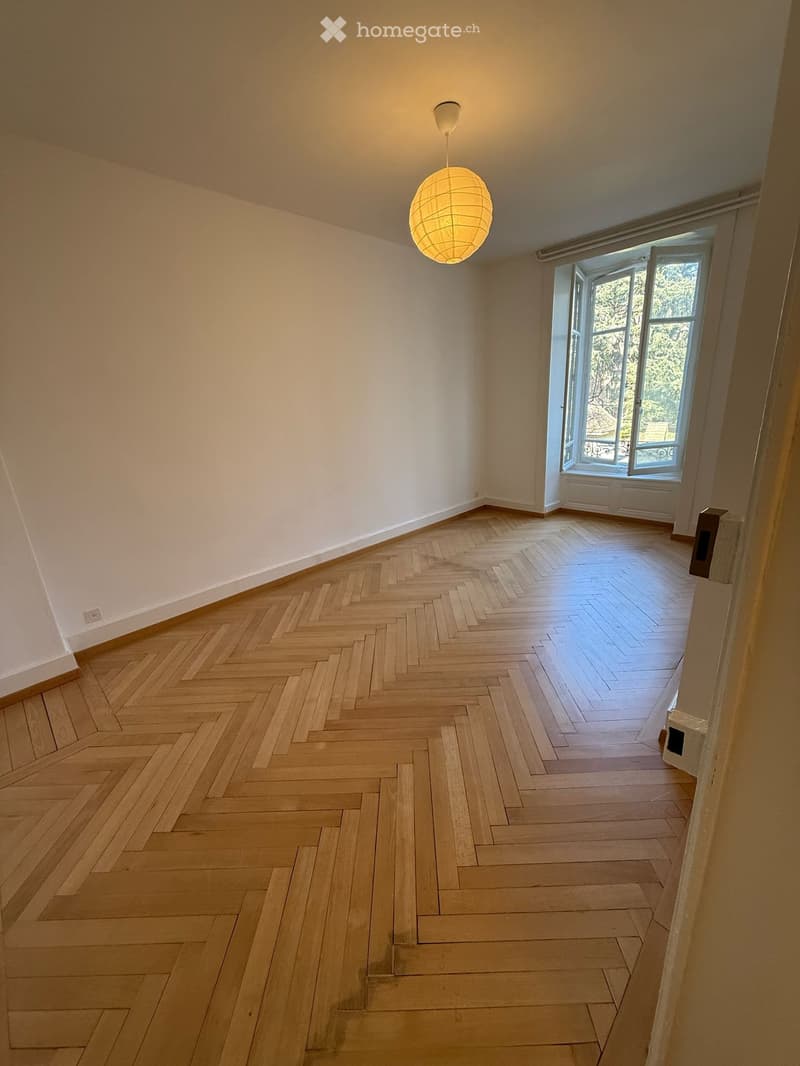 Chambre à louer près du port de Neuchâtel (3)