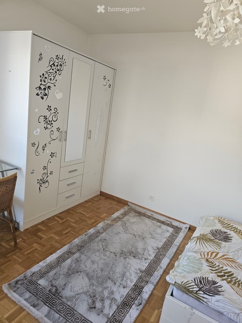 Chambre meublée à louer (3)