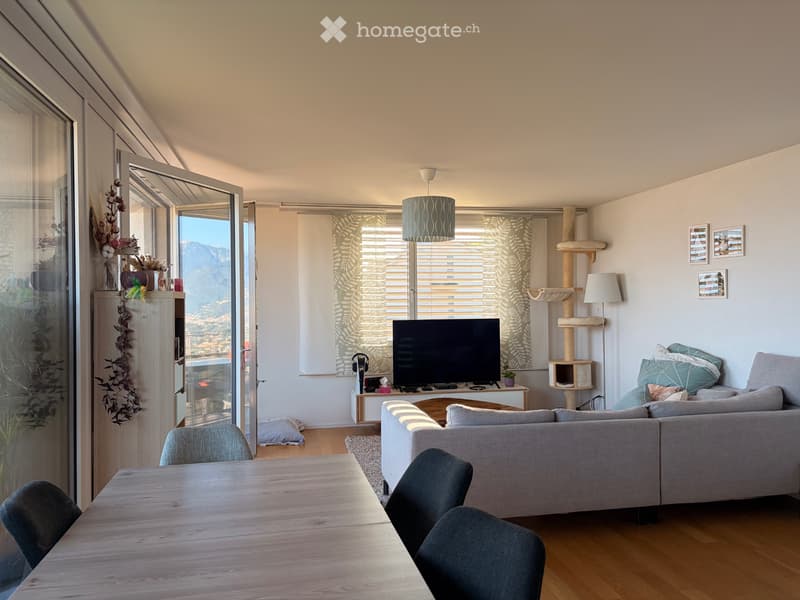 À louer 3,5 pièces avec balcon et vue sur le lac (2)
