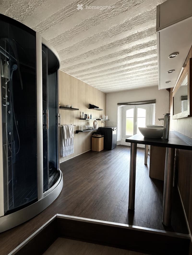 Loft de 200m2 au rez-de-chaussée (5)