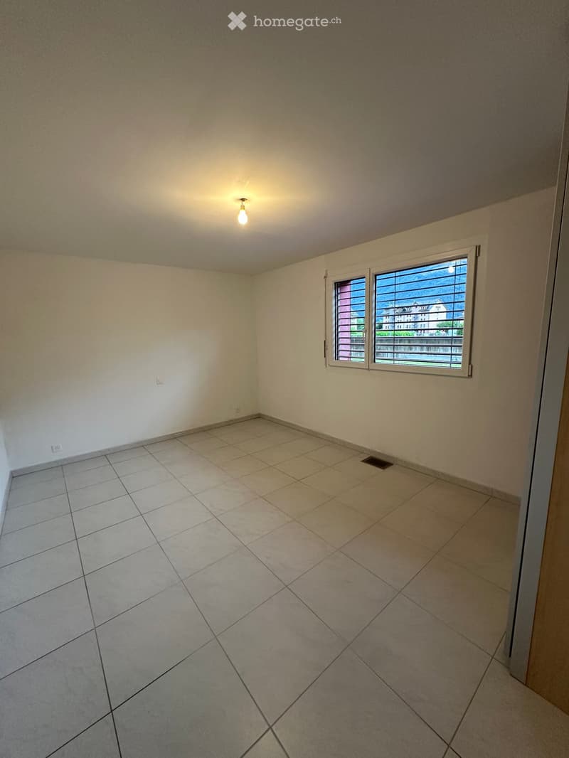 2.5 p lumineux avec jardin 60 m2 à Bex (5)