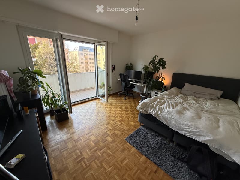 Lausanne - Grande chambre 25 m² + balcon privé - CHF 890.- (1)