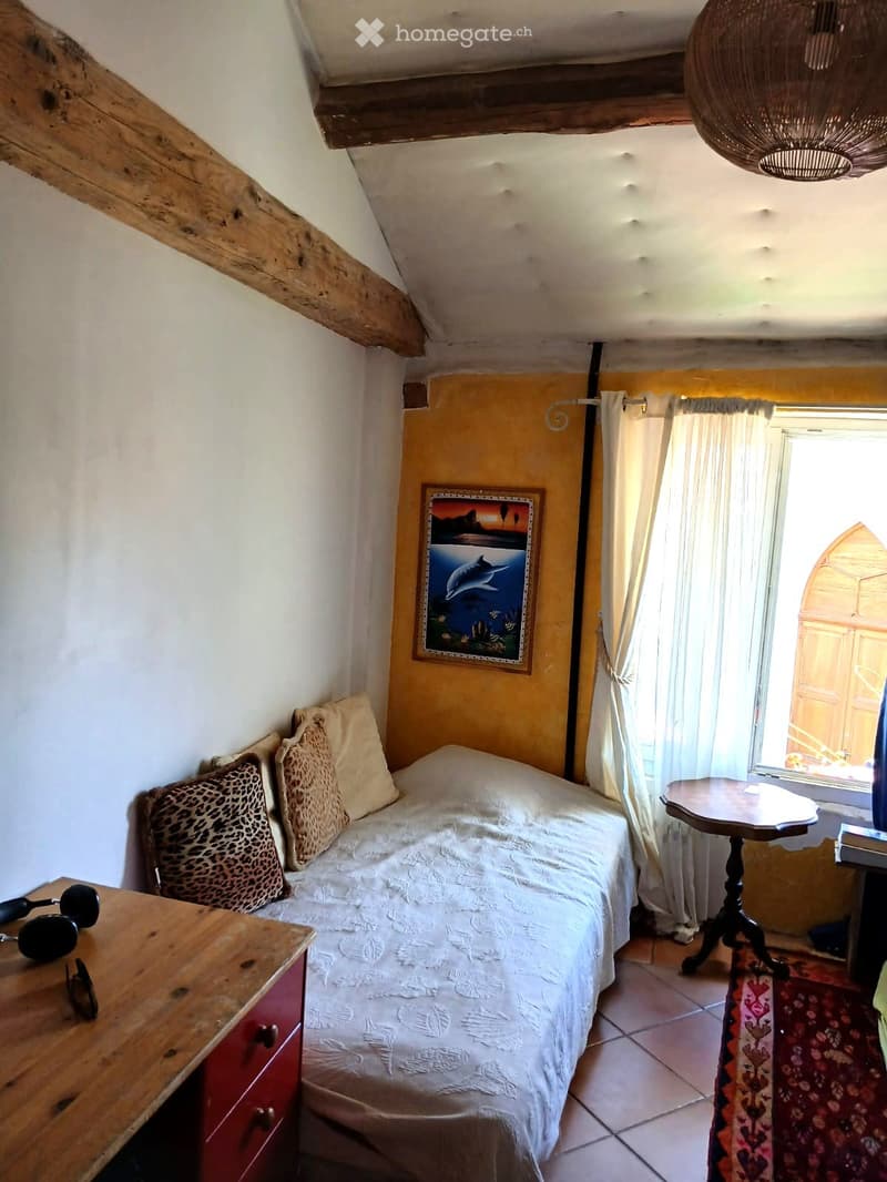 Chambre ds maison p/étudiants long terme dès 1.09.2026 (1)