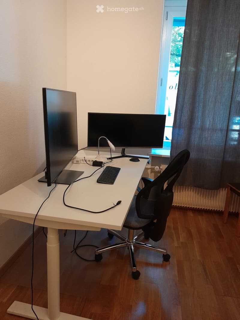 For rent 2.5 BR in kreis 3 Zurich (1)