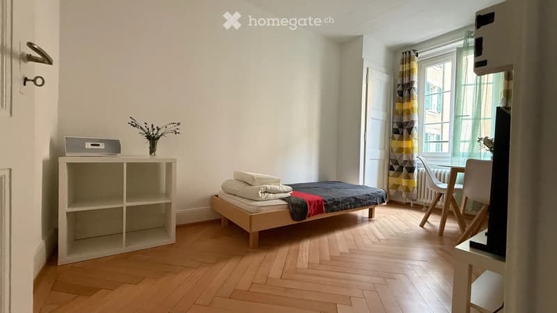 Loue chambre dans appartement - disponible début septembre (1)
