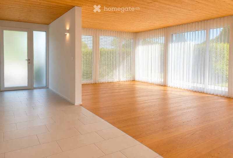 Moderne 3 1/2-Zi-Wohnung 97 m2, zentral gelegen (1)