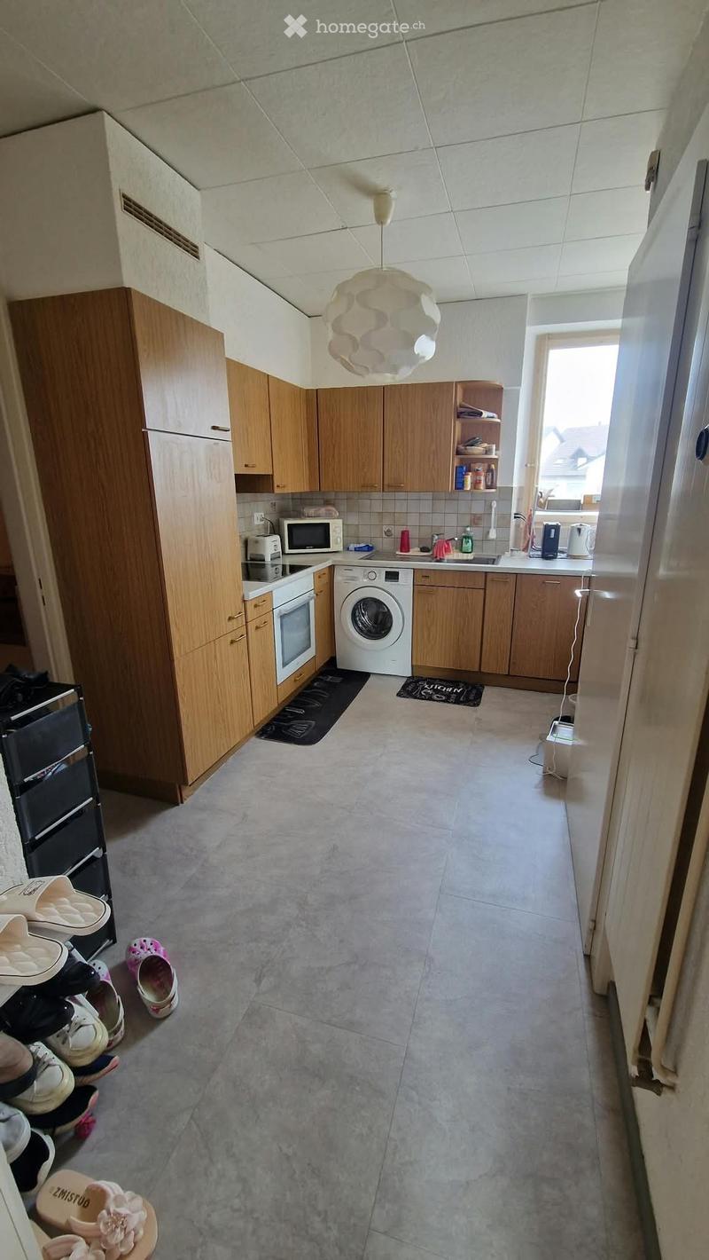 2.5 pièces dans batiment tranquille (2)