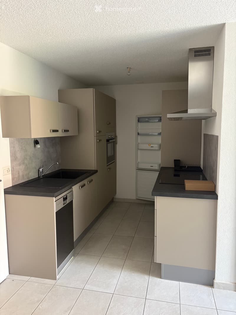Loue grand studio de 43 m² (3)