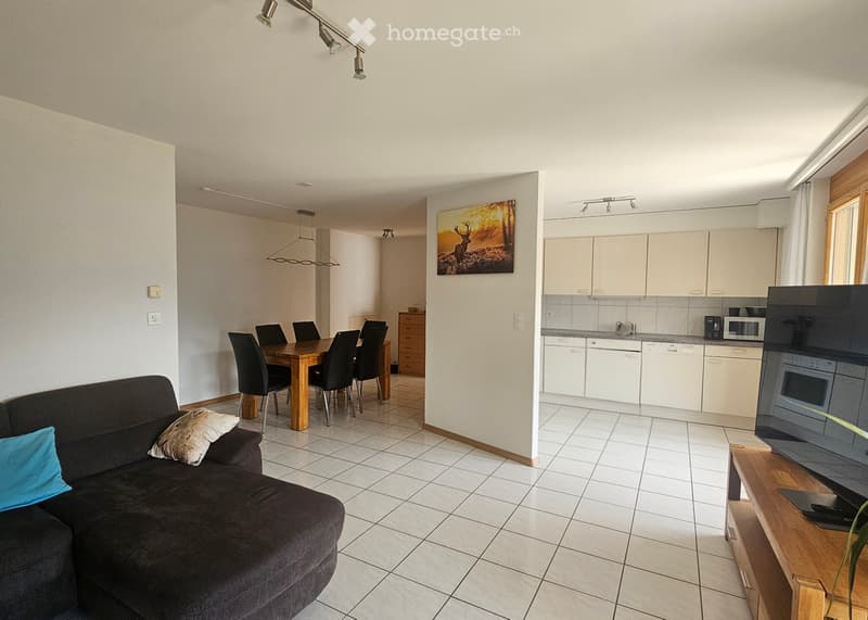 Lumineux appartement 3½ pièces à Venthône (4)