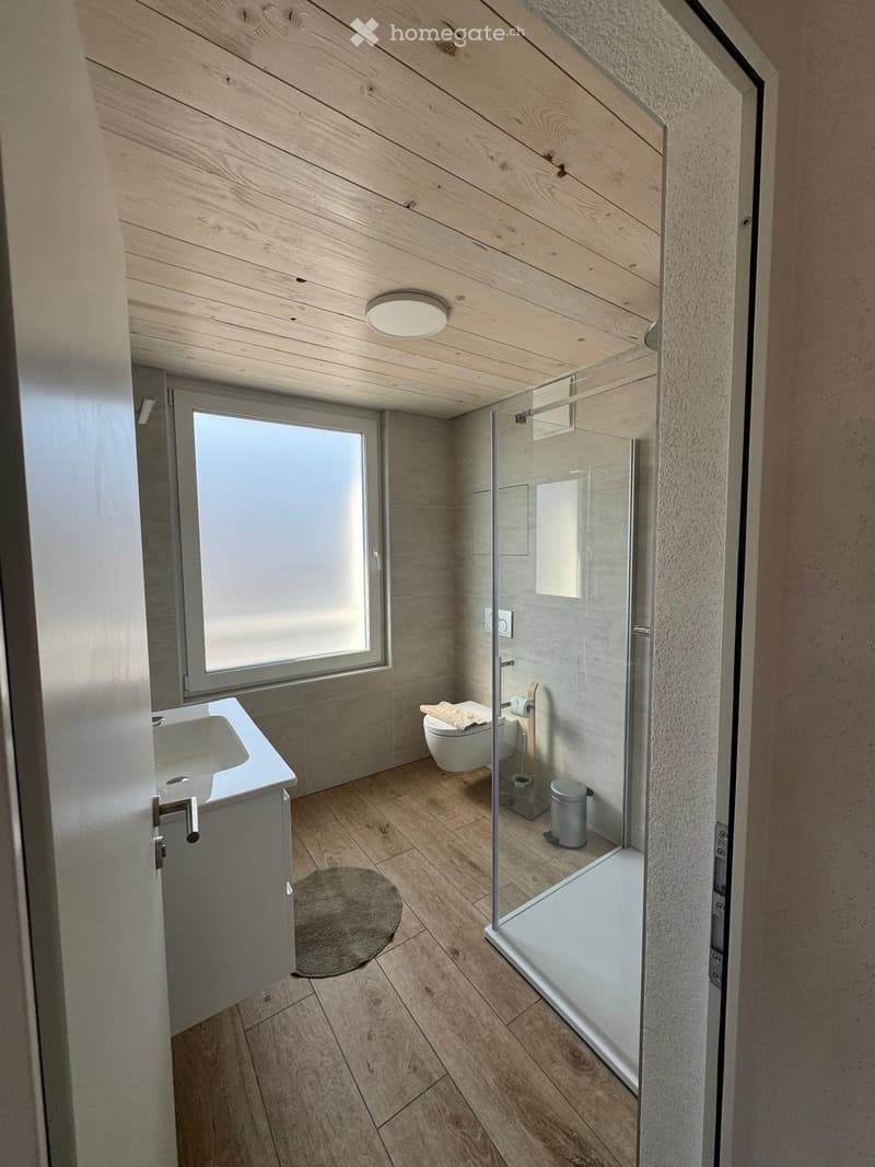 Moderne 1.5-Zimmer-Wohnung im Neubau zentral in Steffisburg (3)