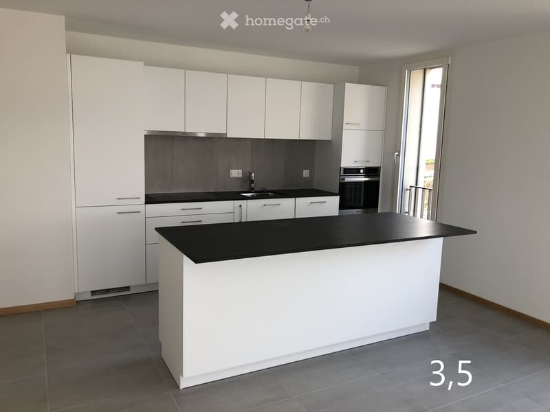 3,5 pcs en plein centre village avec commerces et gare (1)