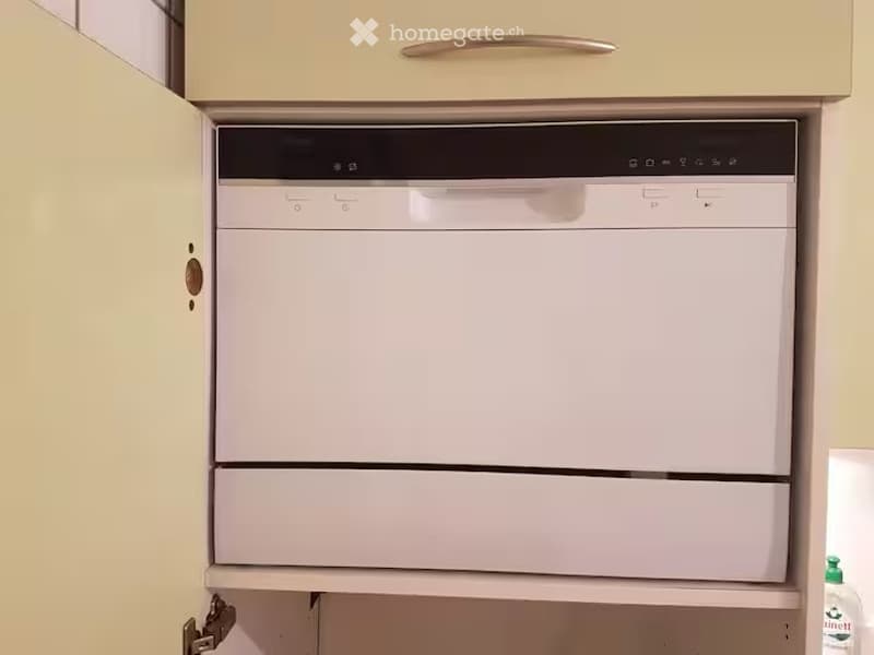 Au centre du village de St-George, studio meublé de 15 m2 (6)