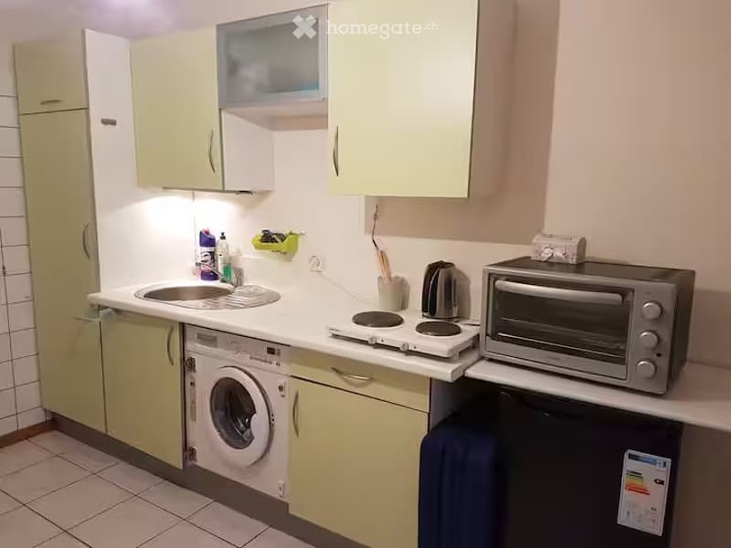Au centre du village de St-George, studio meublé de 15 m2 (4)