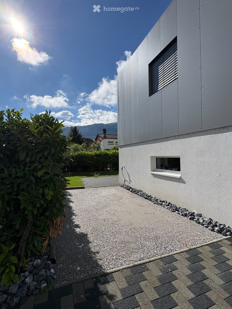 À louer à Ardon (1957) - 2,5 pièces avec terrasse et jardin (1)