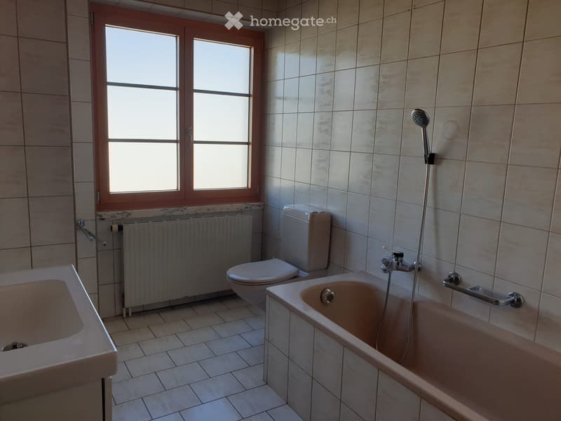 Bel appartement à louer à Pleigne (3)