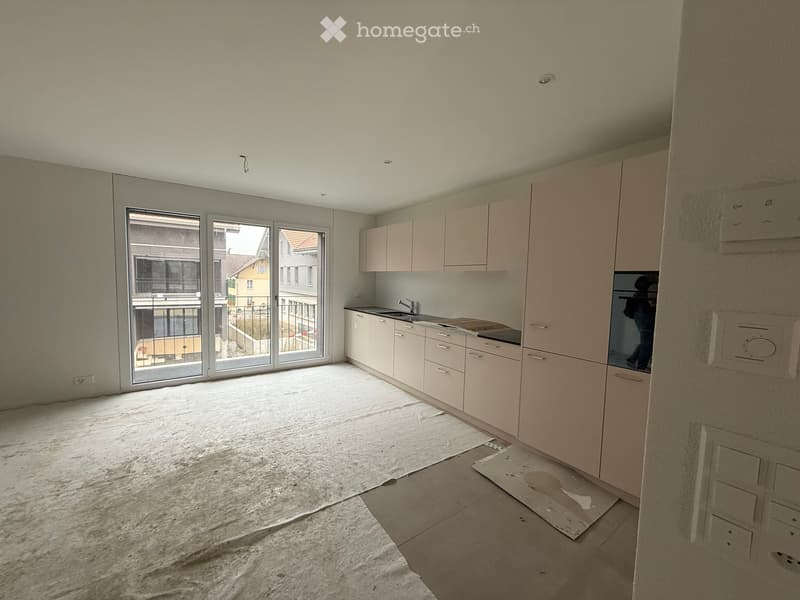 Neue 2,5-Zimmer-Wohnung mit Garten in Rapperswil BE (5)