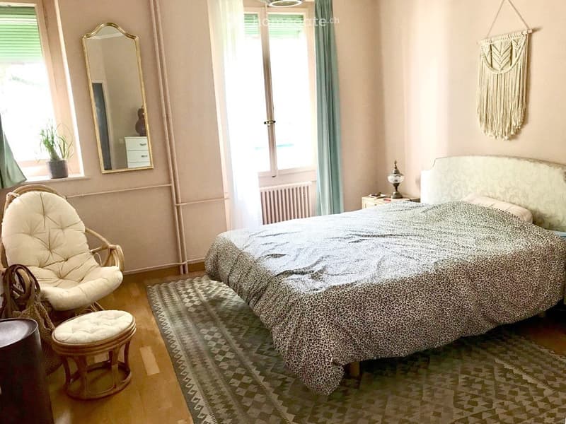 2 bedrooms apartment close to international organizations (5)