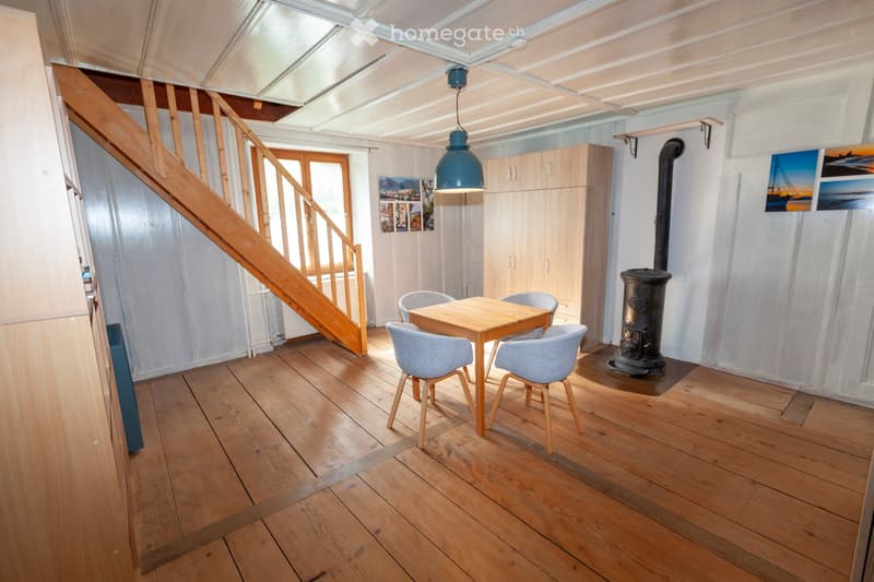 2.5 pièces en duplex à Savagnier (2)