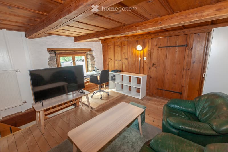 2.5 pièces en duplex à Savagnier (4)