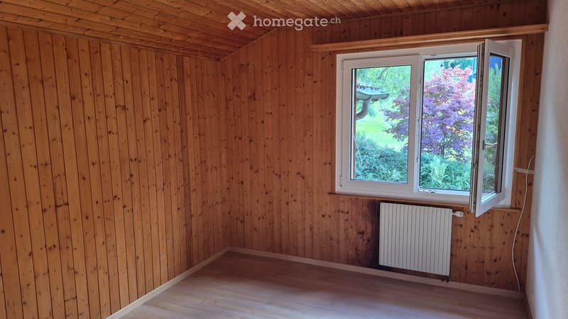 Spacieux appartement 3.5 pces au 1er étage sous les combles (5)