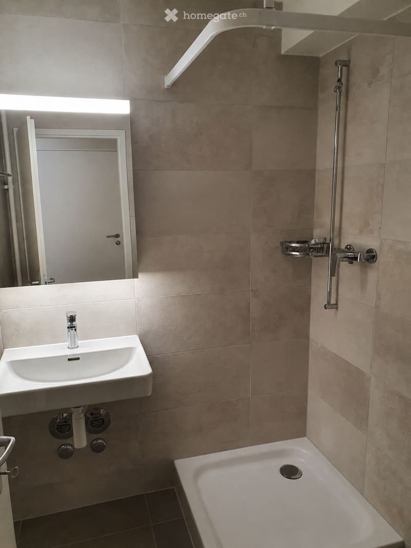 Studio à louer - Neuchâtel (4)