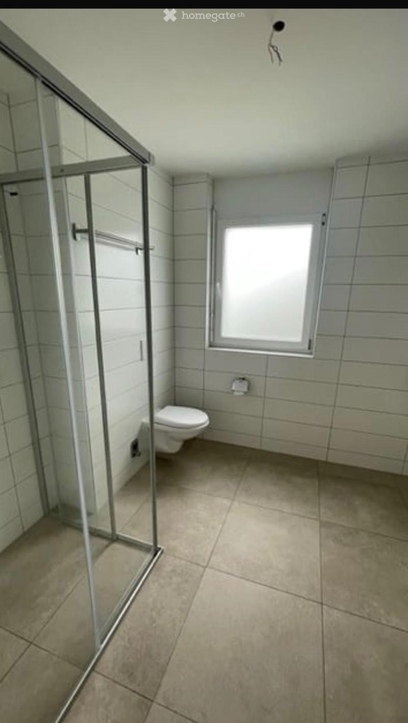 3,5 pcs moderne et équipe (4)