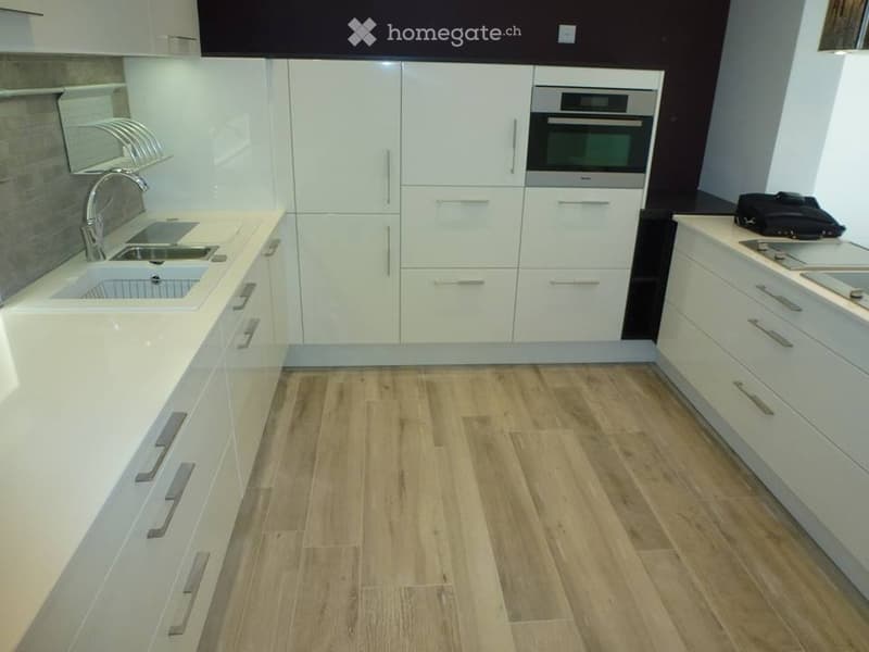 Appartement 5 pièces avec jardin dans villa à Veyrier (4)