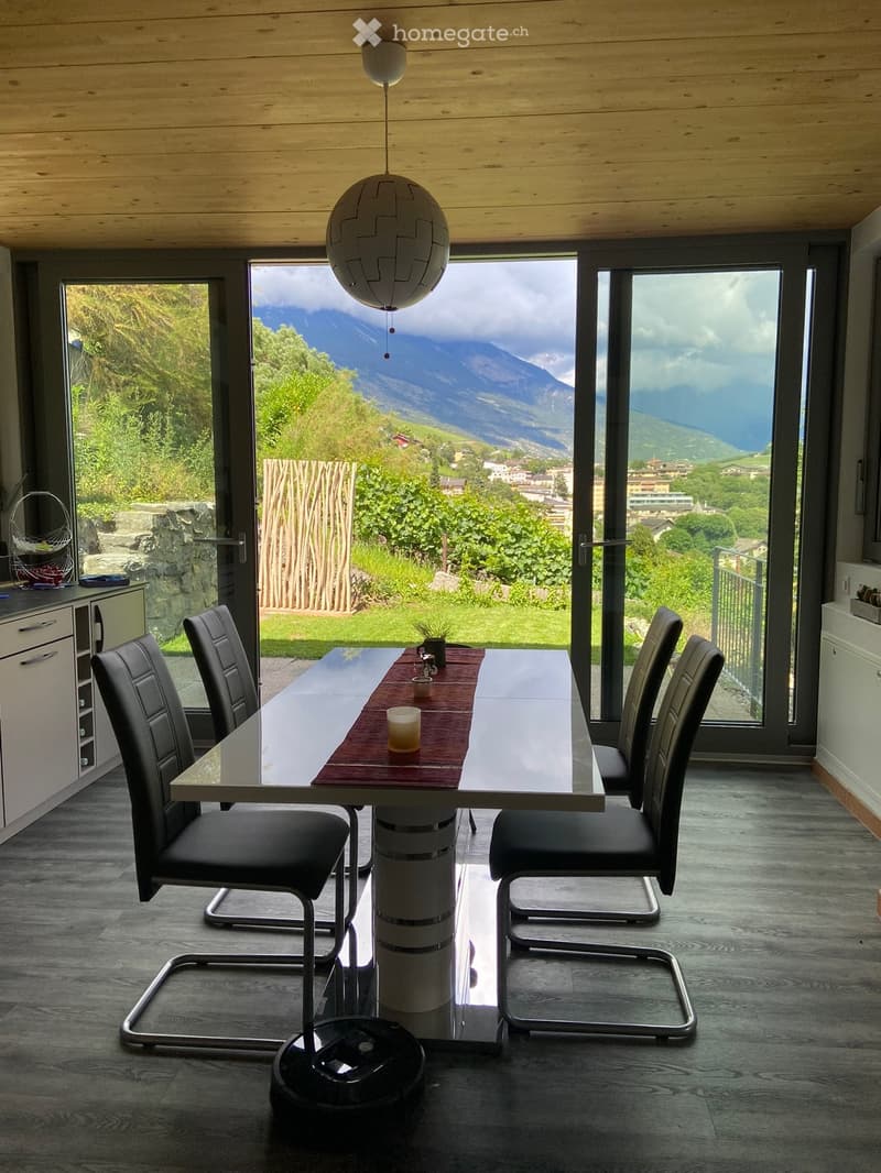 3.5 pces avec jardin et vue dégagée  83 m² (2)