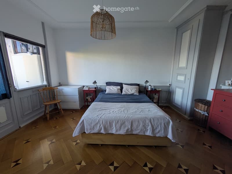 Charmant appartement de 3,5 pièces avec vue sur le lac (2)