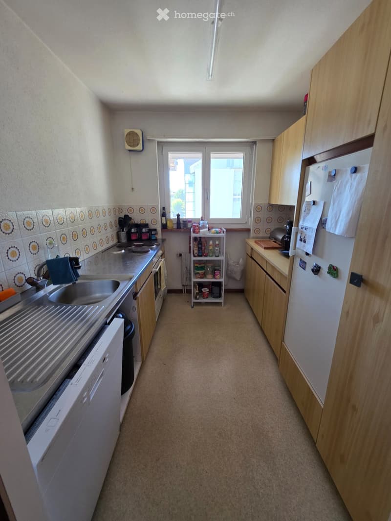 3.5 Zimmer Wohnung im 2. OG zu vermieten (4)