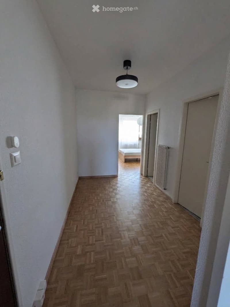 Urgent - Appartement 3pcs à chatelaine + parking intérieur (4)