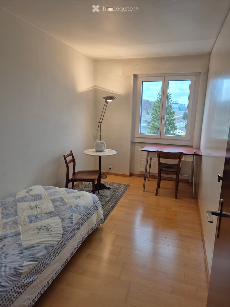 Möbliertes Zimmer für 660.- in Einfamilienhaus zu vermieten (1)