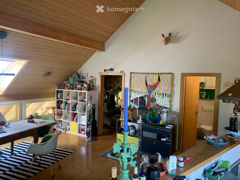 Suche Nachmieter in Bauernhof Dachwohnung 4 Zi und Galerie (2)