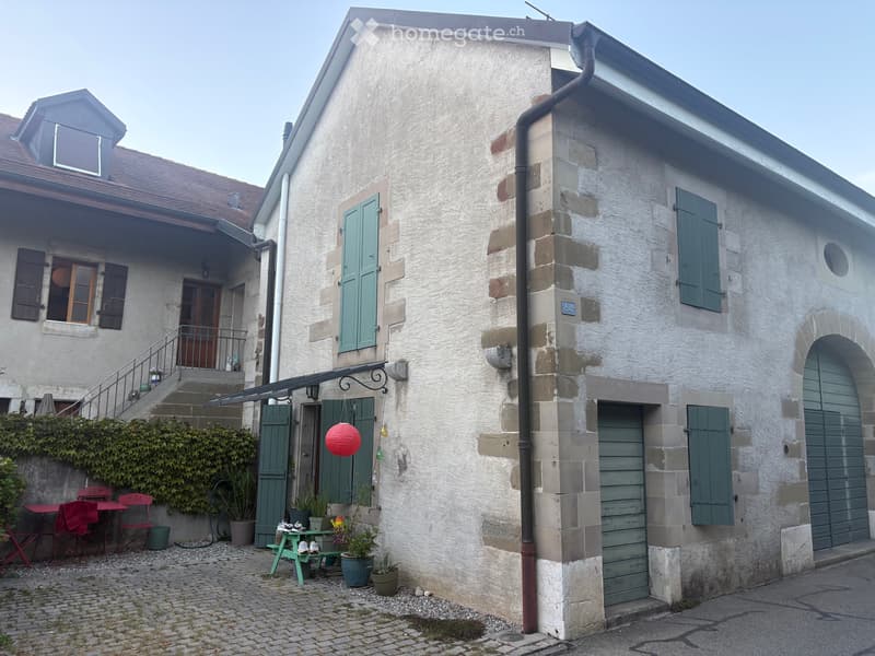 Maison de village face au parc - bail à céder (1)